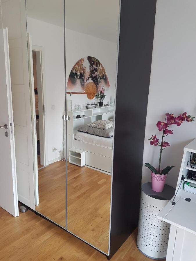 Zimmer Mit Eigenem Bad In Maerchenstadt! Heidelberg Eksteriør billede